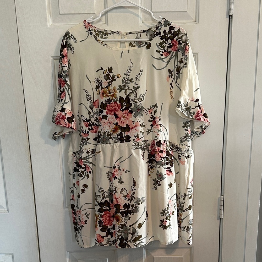 SHEIN 3x floral top women’s